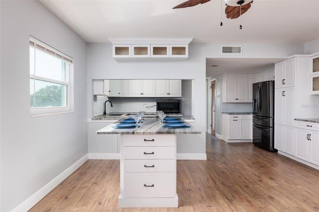 6000 2ND STREET E 6, St Pete Beach, FL 33706