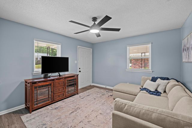 9212 Cynthia Drive, Little Rock, AR 72205