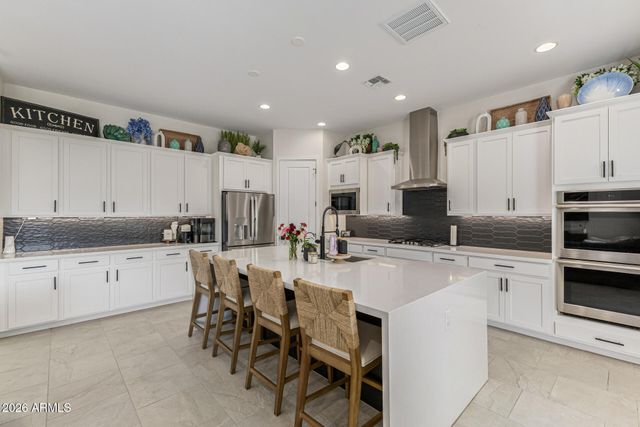 19049 E CELTIC MANOR Drive, Queen Creek, AZ 85142