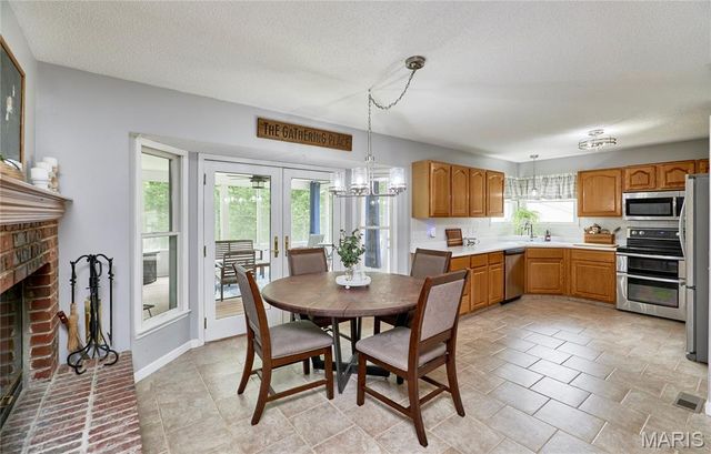 299 Heady Spring Lane, Troy, MO 63379