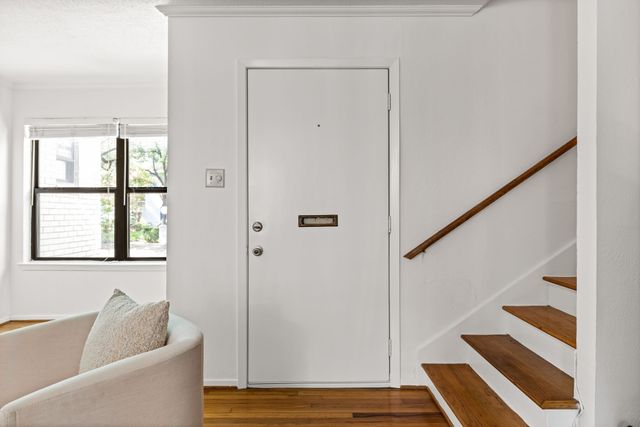 4944 N Hall Street, Dallas, TX 75235