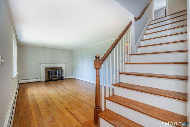 1 Foothills Way, Bloomfield, CT 06002