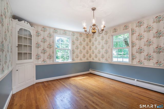 1 Foothills Way, Bloomfield, CT 06002