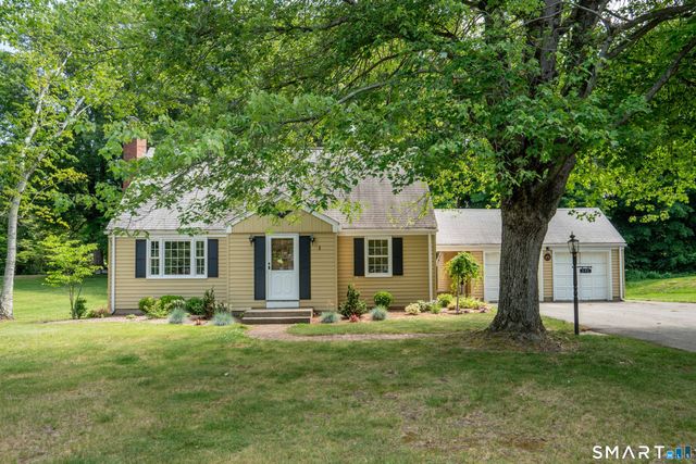 1 Foothills Way, Bloomfield, CT 06002