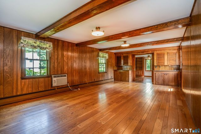 1 Foothills Way, Bloomfield, CT 06002