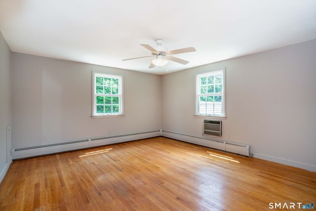1 Foothills Way, Bloomfield, CT 06002