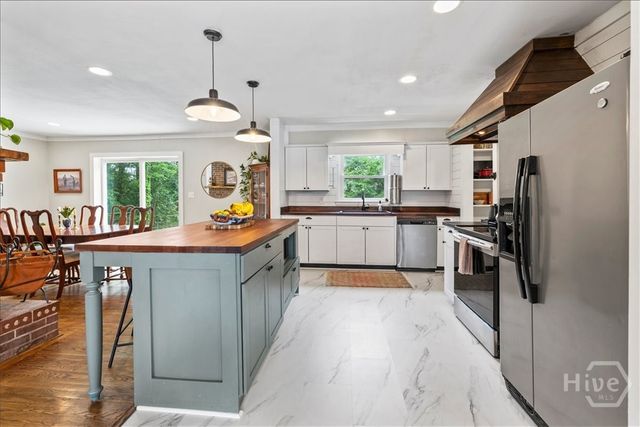 112 Pine Lane Drive NW, Milledgeville, GA 31061