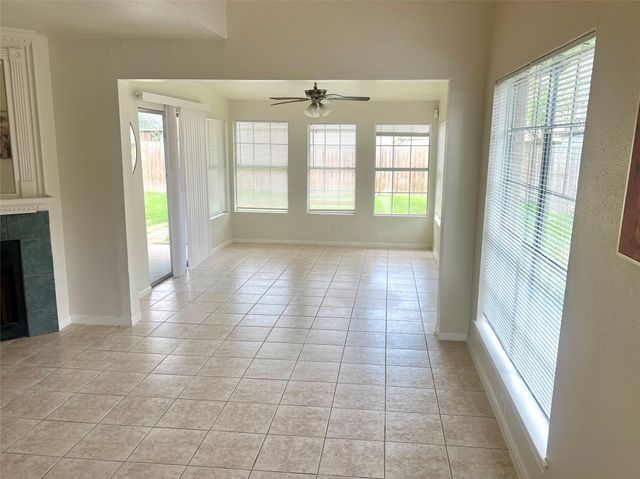 11527 Chickwood Drive, Houston, TX 77089