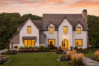 2 Pace Rd, Clarksville, TN 37043