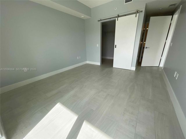 2000 Metropica Way 307, Sunrise, FL 33323