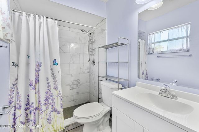 231 Americana Boulevard NW, Palm Bay, FL 32907