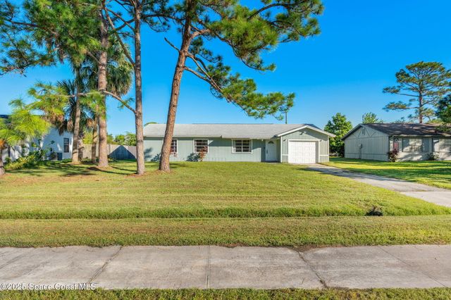 231 Americana Boulevard NW, Palm Bay, FL 32907