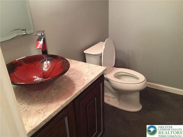 390 Fairview Street, Emmaus Boro, PA 18049