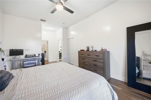 2615 SE 5th Ct, Homestead, FL 33033