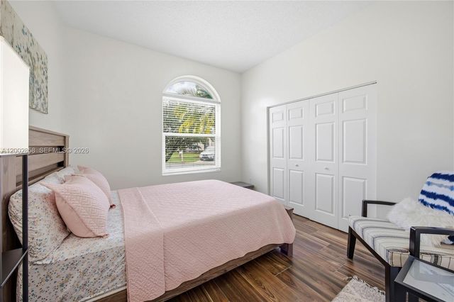 2615 SE 5th Ct, Homestead, FL 33033