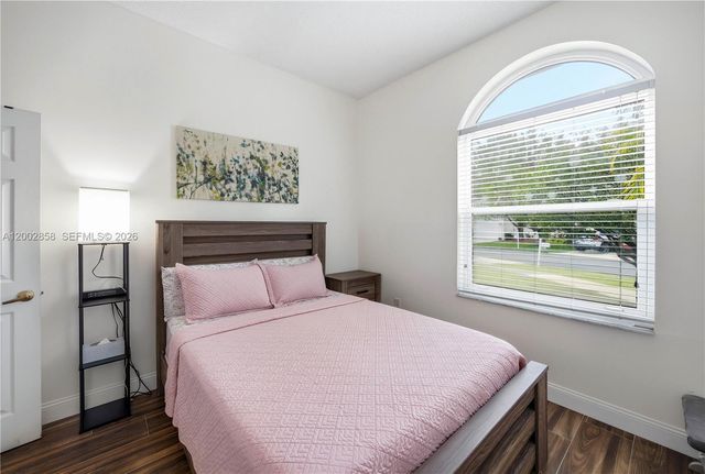 2615 SE 5th Ct, Homestead, FL 33033