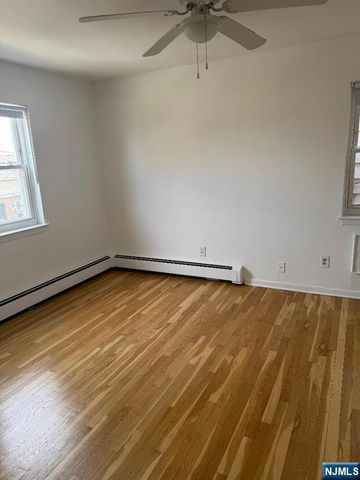 206 RIVERVIEW Place 9, Cliffside Park, NJ 07010