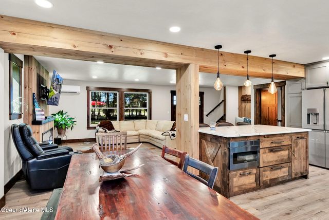 300 E SEASONS RD, Athol, ID 83801