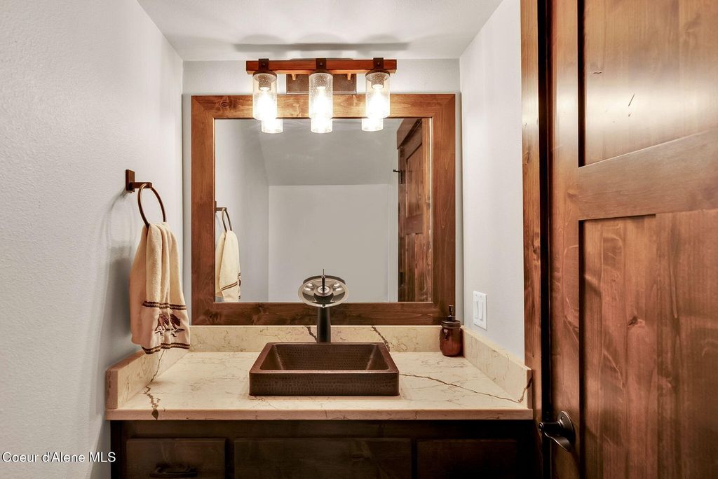 300 E SEASONS RD, Athol, ID 83801 photo 38