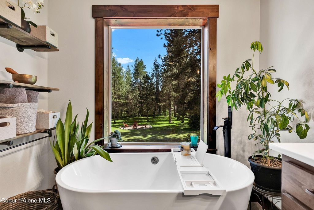 300 E SEASONS RD, Athol, ID 83801 photo 50