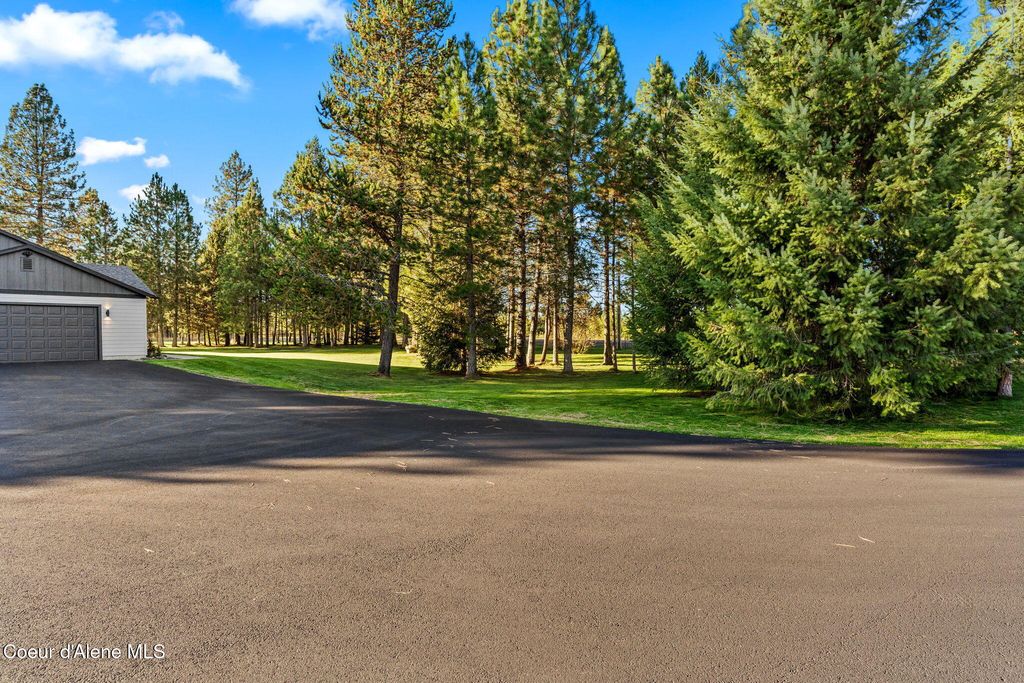 300 E SEASONS RD, Athol, ID 83801 photo 7