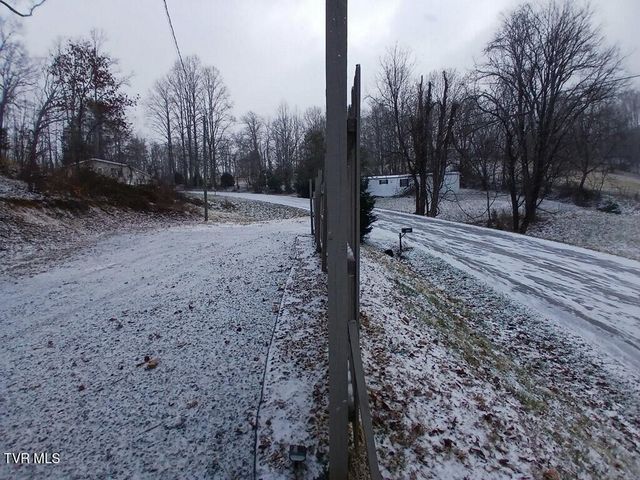 1021 Marbleton Road, Unicoi, TN 37692