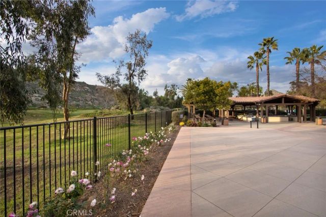 8172 Parry, Hemet, CA 92545