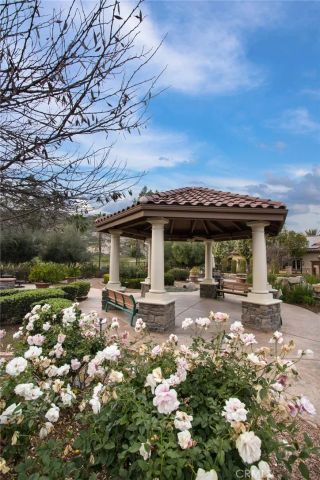 8172 Parry, Hemet, CA 92545