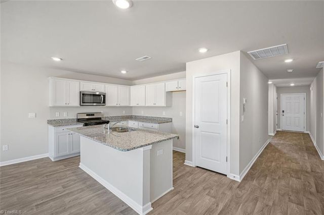 134 Greenbrier Way, Stoneville, NC 27048
