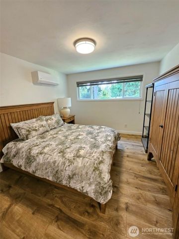 4123 NW Kennedy Drive, Bremerton, WA 98312