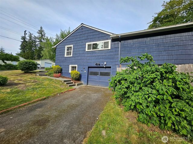 4123 NW Kennedy Drive, Bremerton, WA 98312
