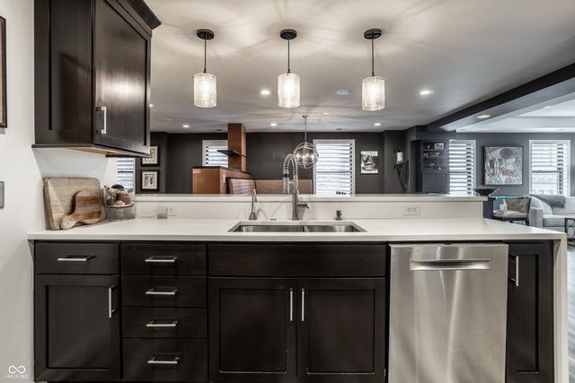 350 N Meridian Street 606, Indianapolis, IN 46204