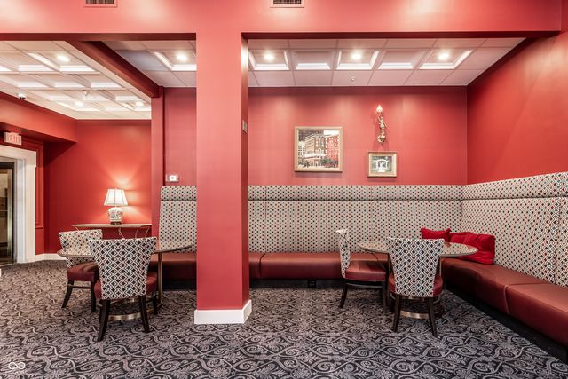 350 N Meridian Street 606, Indianapolis, IN 46204
