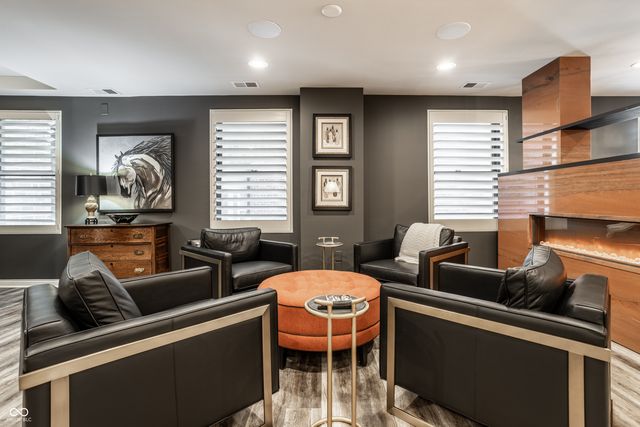 350 N Meridian Street 606, Indianapolis, IN 46204