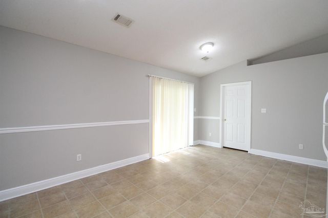 6517 Handy Dr, Milton, FL 32570