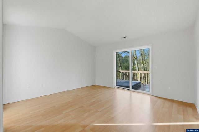 112 Mellinger Pl, Dayton, OR 97114