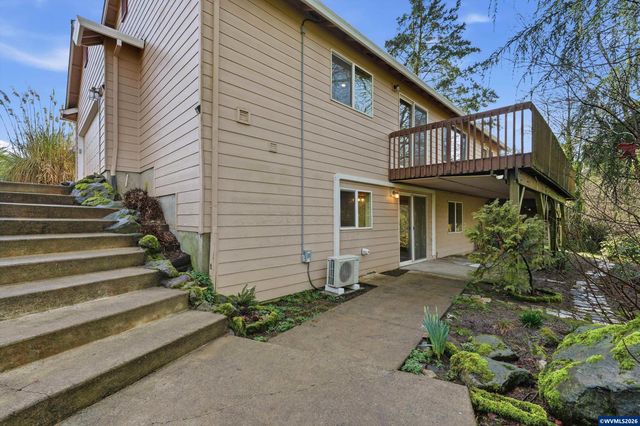 112 Mellinger Pl, Dayton, OR 97114