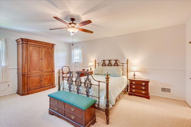86 ALBEMARLE RD, Hamilton, NJ 08690