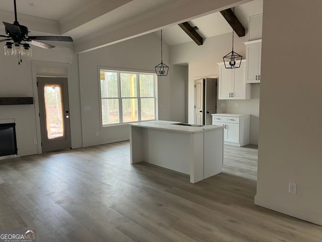 606 Dean Patrick, Locust Grove, GA 30248