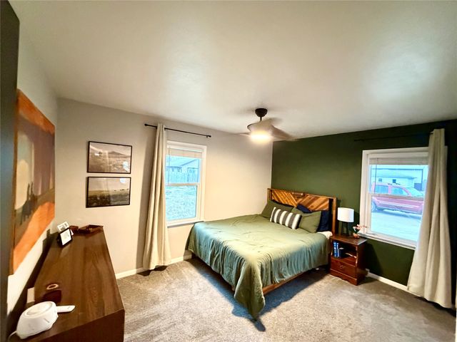 1501 W Roosevelt Street, Knoxville, IA 50138