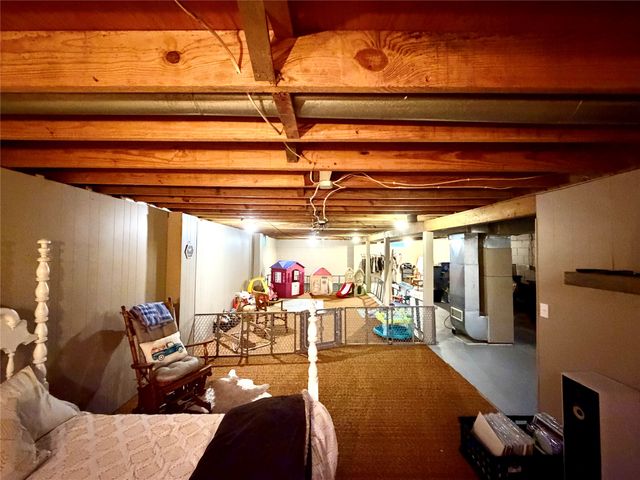 1501 W Roosevelt Street, Knoxville, IA 50138