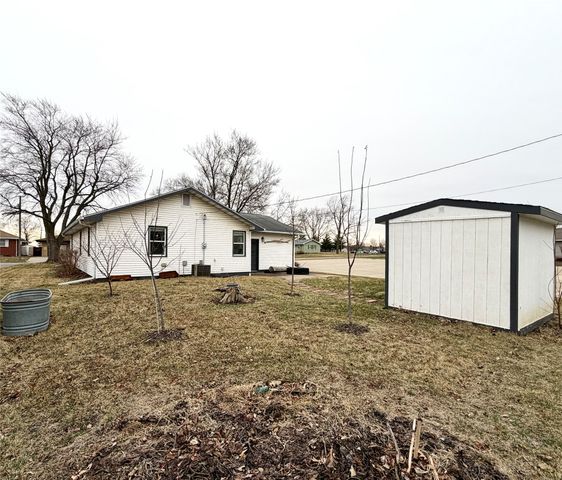 1501 W Roosevelt Street, Knoxville, IA 50138