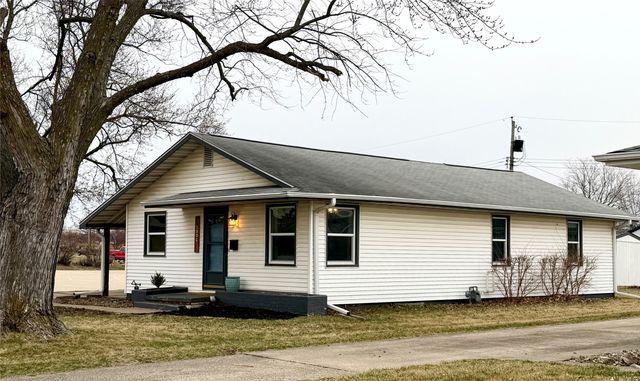 1501 W Roosevelt Street, Knoxville, IA 50138
