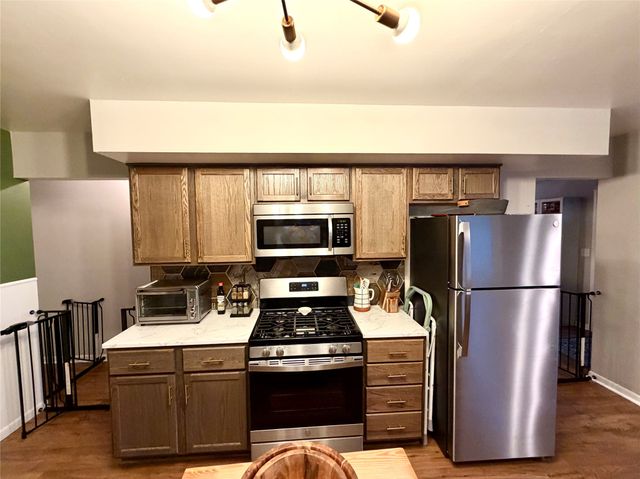 1501 W Roosevelt Street, Knoxville, IA 50138