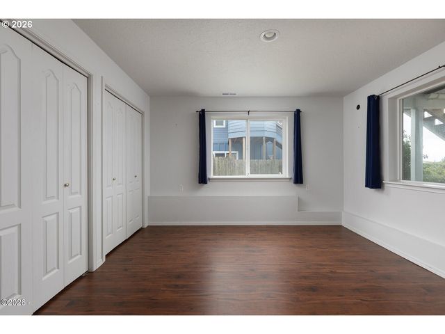 3401 Nw HIDDEN LAKE Dr, Waldport, OR 97394