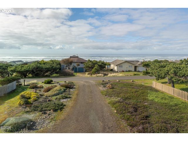 3401 Nw HIDDEN LAKE Dr, Waldport, OR 97394