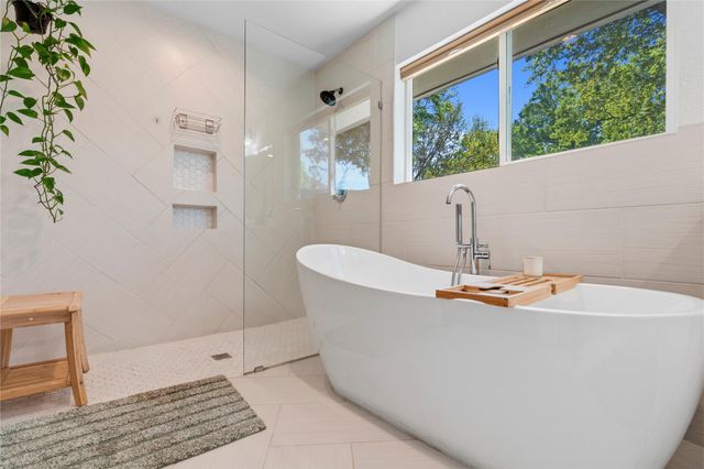 102 Enchanted Oaks Court, Spring, TX 77388