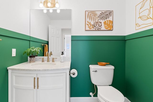 102 Enchanted Oaks Court, Spring, TX 77388