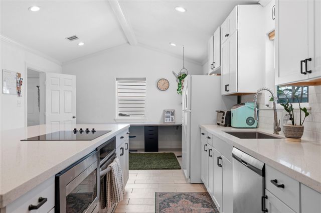 102 Enchanted Oaks Court, Spring, TX 77388