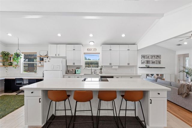 102 Enchanted Oaks Court, Spring, TX 77388